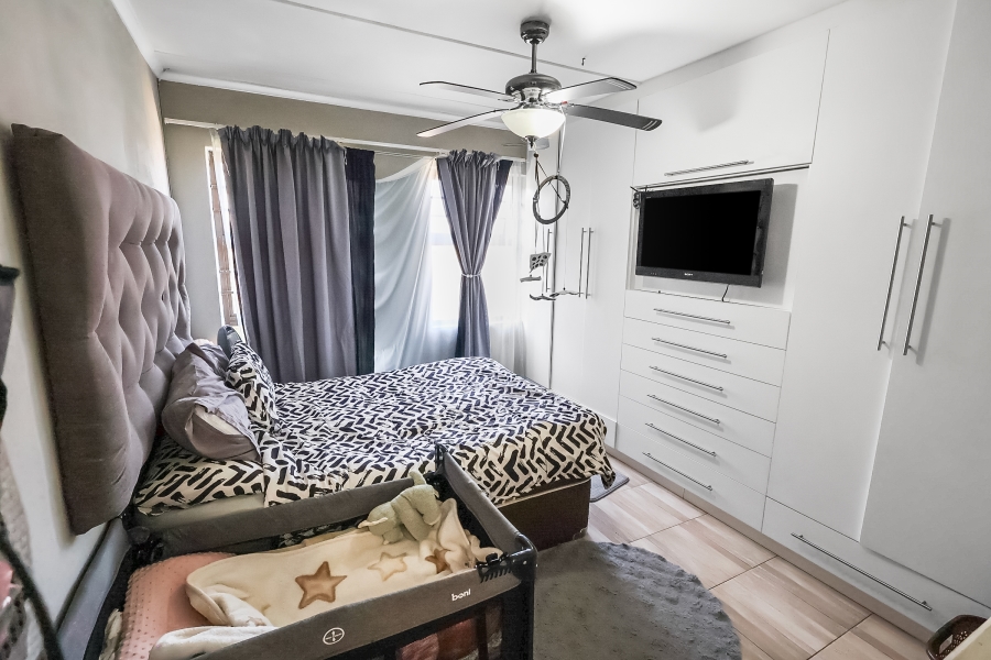 To Let 2 Bedroom Property for Rent in Sunnyridge Eastern Cape